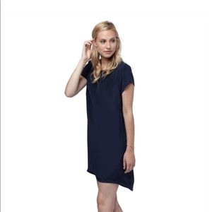 Cuyana Silk Tee dress Navy xs